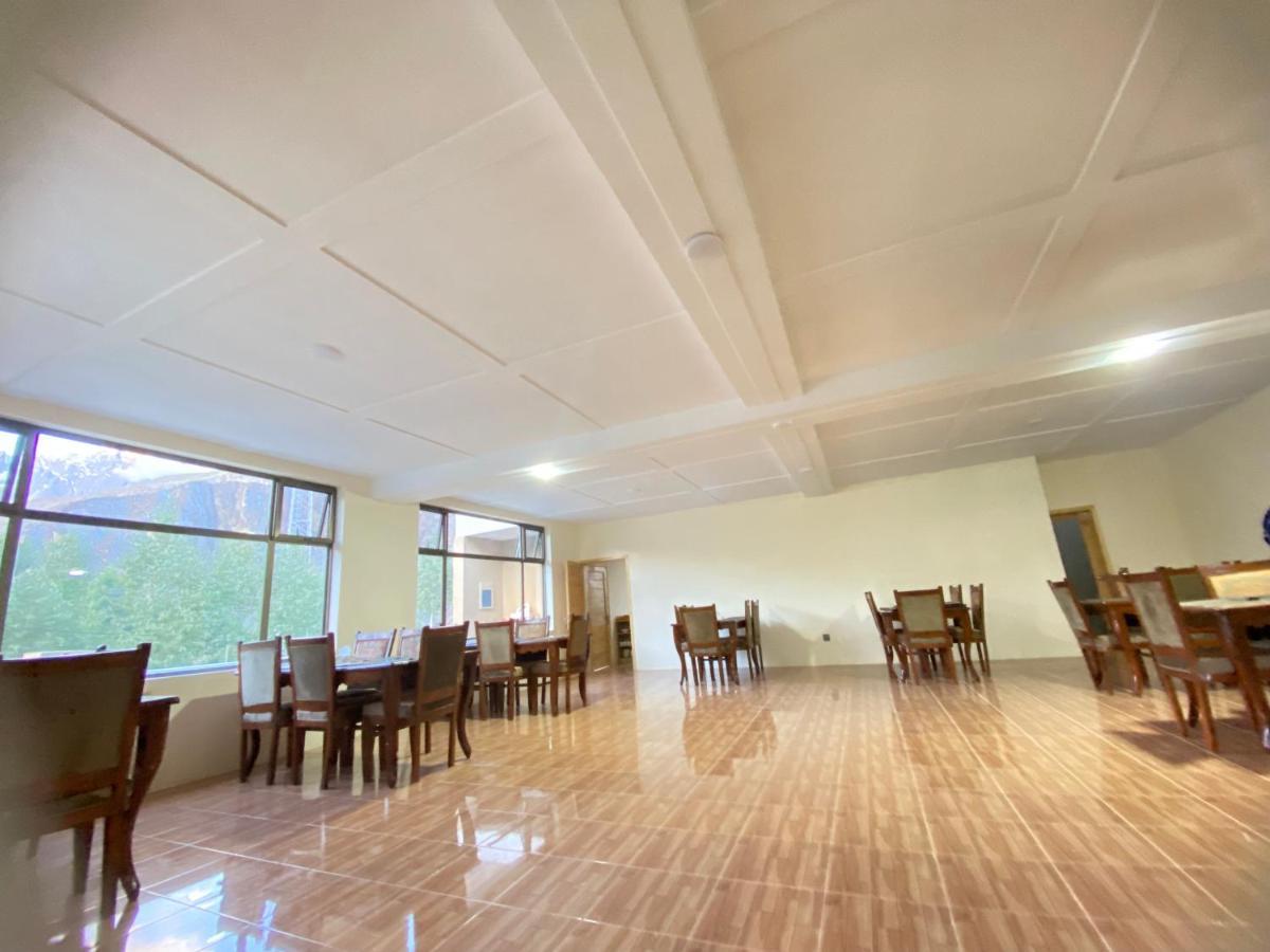 Apex Hotels And Resorts Hussaini Karimabad  ภายนอก รูปภาพ